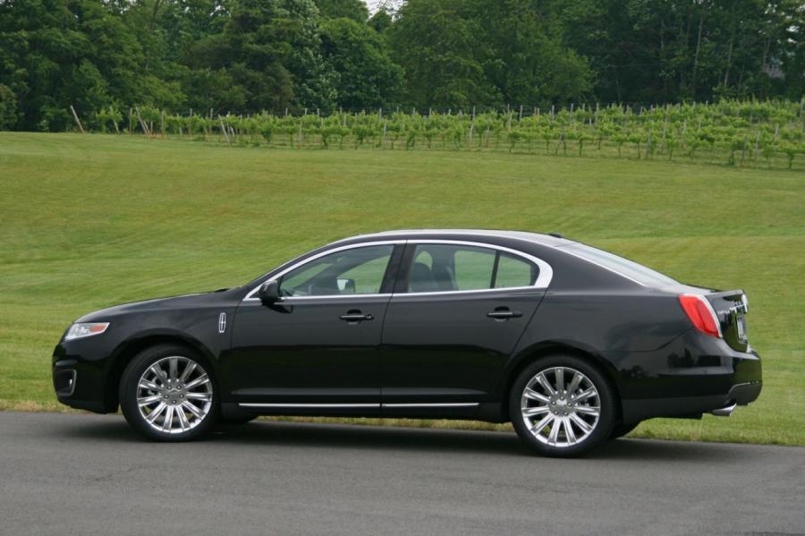  Lincoln MKS 2008 года  (фото 42 из 284)